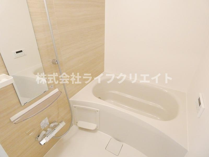 ブランメゾンⅢの浴室