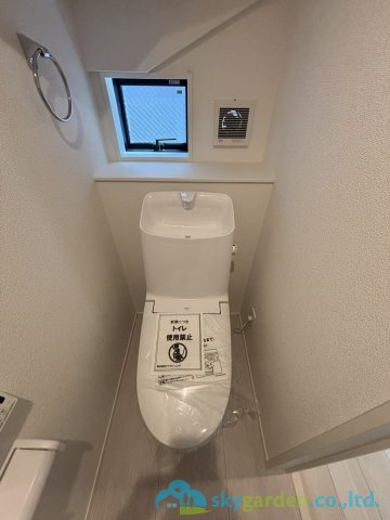 平塚市東八幡6期　新築戸建　全3棟1号棟のトイレ