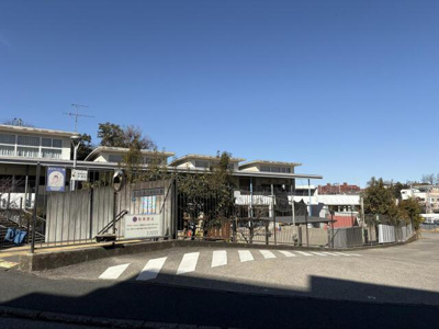  | 南六浦保育園まで759m 