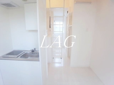 【居間・リビング】 | サラプリマベーラ | 洋室のお部屋です。