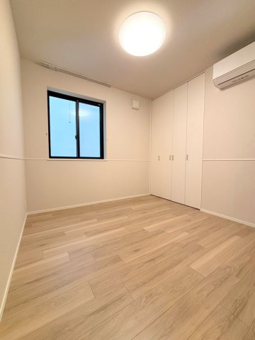 オカバ八王子堀之内ヘーベルメゾンの洋室