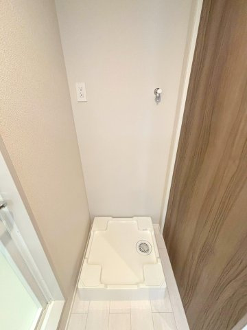 オカバ八王子堀之内ヘーベルメゾンの洗面所