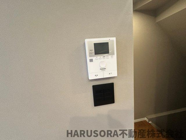 枚方市出口５丁目　３階建の防犯設備