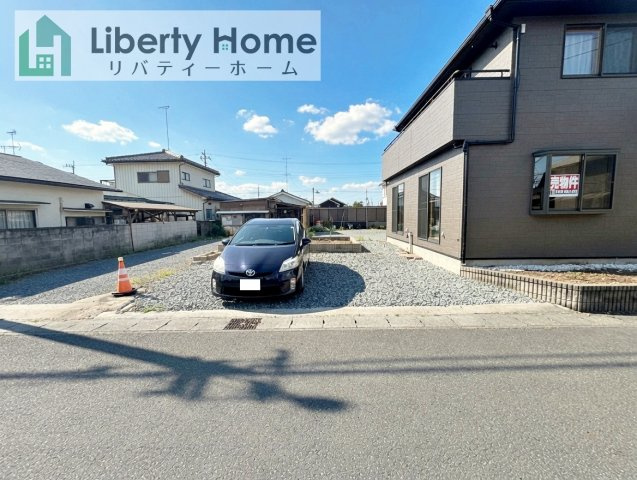 古河市上辺見　中古戸建の駐車場