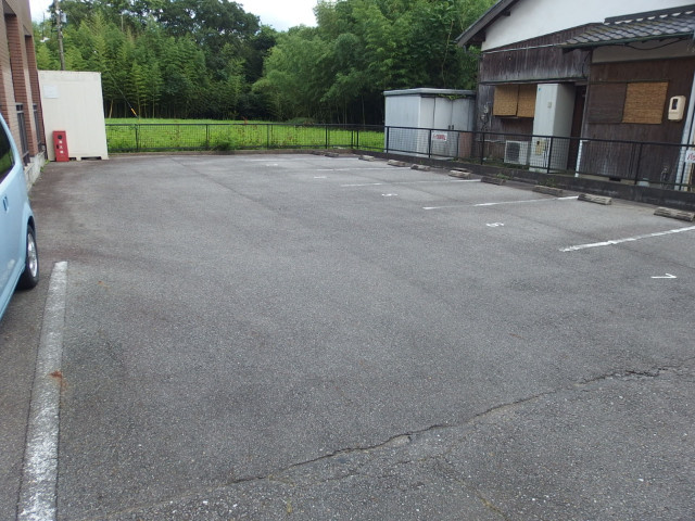 ＳＵＮ　ＲＩＶＥＲ　dueの駐車場