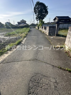 【前面道路含む現地写真】