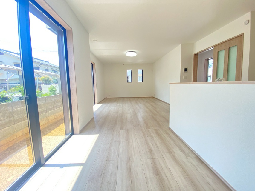 明石市大久保町高丘１丁目　新築戸建の居間・リビング