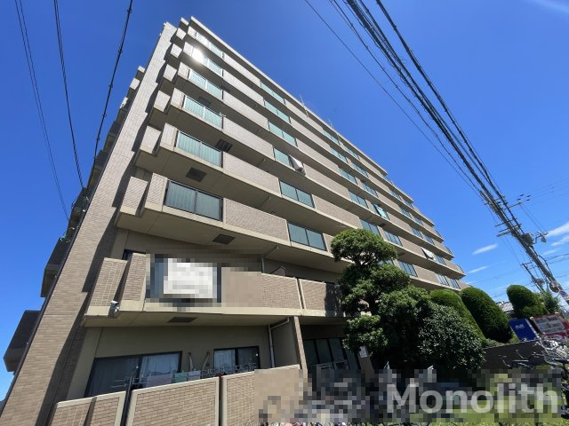 サバービア泉大津の外観