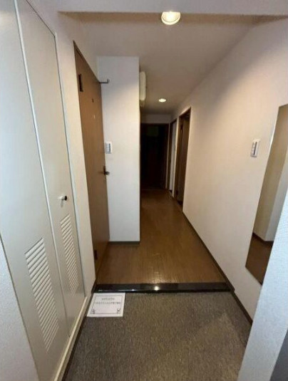 カーサコモド芦屋の玄関