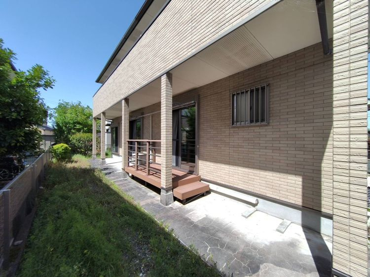 藤光1丁目戸建てのエントランス|清潔なエントランスです★