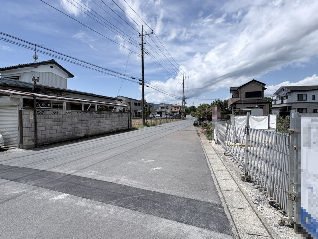 【前面道路含む現地写真】 | 寄居町第2　LiveleGarden.s　新築戸建　全1棟　1号棟 | 5/4撮影