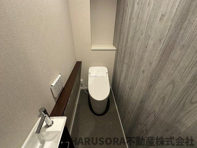枚方市出口５丁目　３階建のトイレ