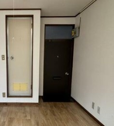 マリソル三軒茶屋南の玄関|玄関