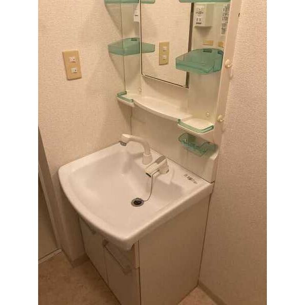 ＳＵＮ　ＲＩＶＥＲ　unoの洗面所
