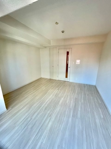 新品家具付きマンション神保町2(KaGood東京)の居間・リビング