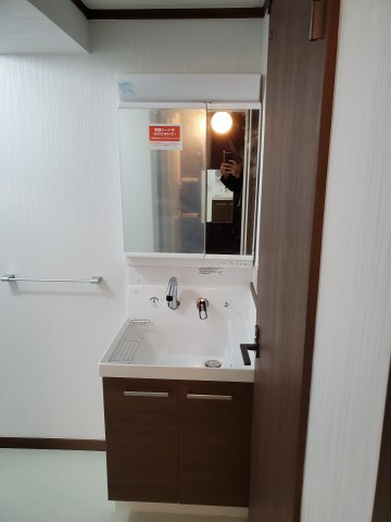 レオ板橋
