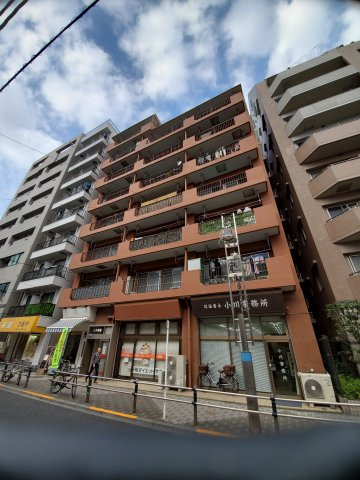 レオ板橋の外観
