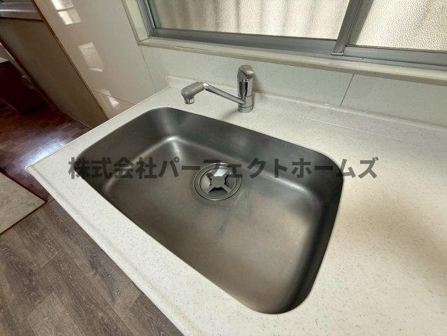 高野道1丁目戸建　賃貸のキッチン|きれいなキッチンです