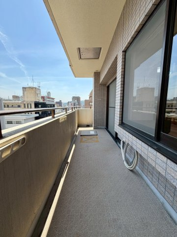 コンフォートビラ高見馬場のバルコニー