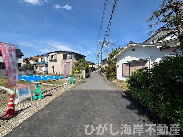 茅ヶ崎市美住町　売地　全2区画の前面道路含む現地写真|現地外観