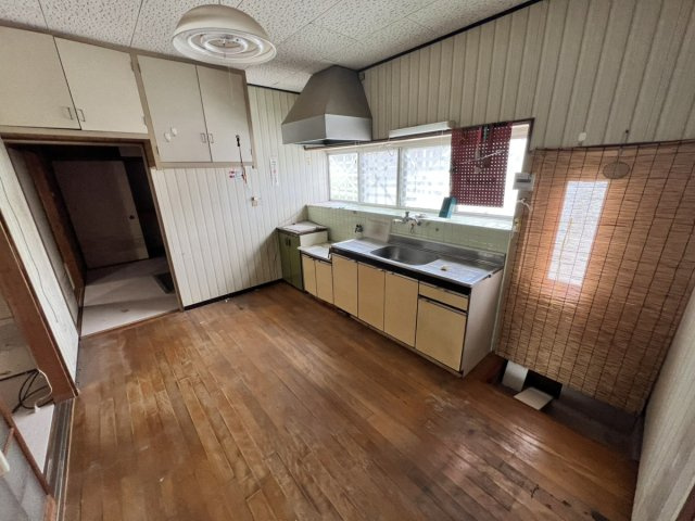竹原町戸建のダイニング
