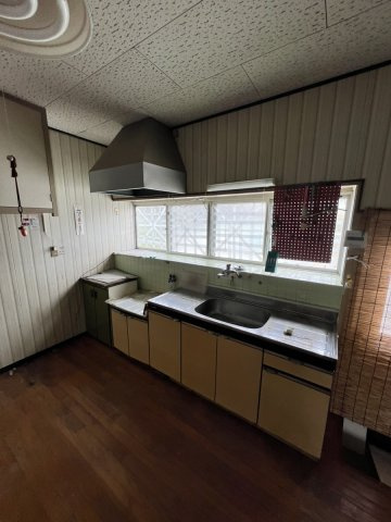 竹原町戸建のキッチン