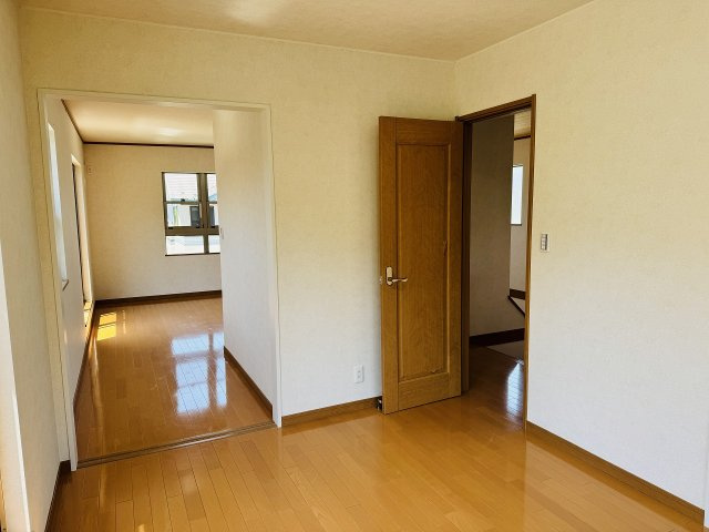八王子市　城山手　中古戸建ての子供部屋|～2階６帖の洋室～