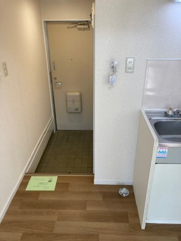 メゾンアツミのその他|室内洗濯機置き場新設