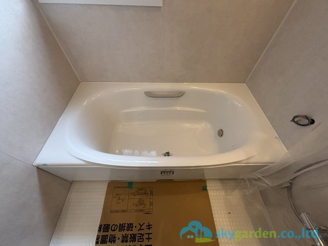 平塚市万田2丁目　中古戸建の浴室
