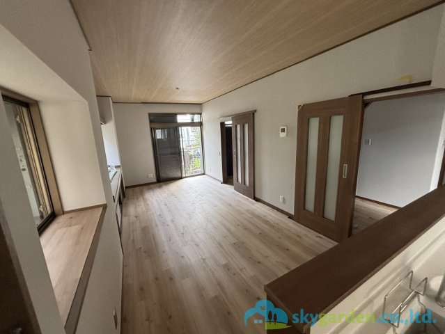 平塚市万田2丁目　中古戸建の居間・リビング