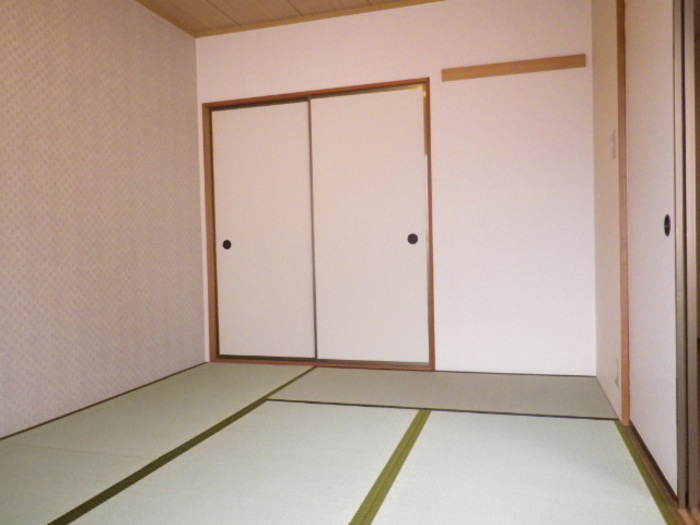フレンドコーポB棟のその他