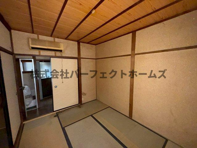 黒原城内町テラスハウス　賃貸の和室|和室がひろがる居住スペース