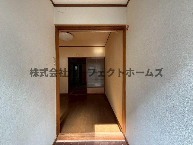 黒原城内町テラスハウス　賃貸の内装|きれいな内装です