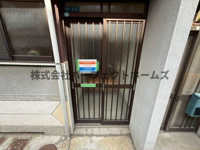 黒原城内町テラスハウス　賃貸の玄関|ゆったりとした玄関です