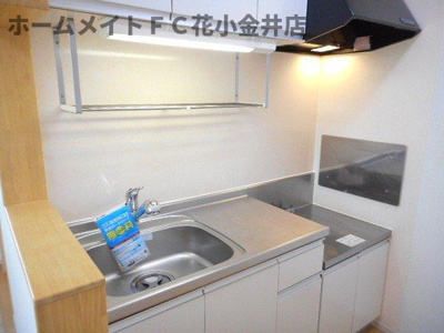 【キッチン】 | カーサ・プリマベーラ | キッチンでお料理をお楽しみください
