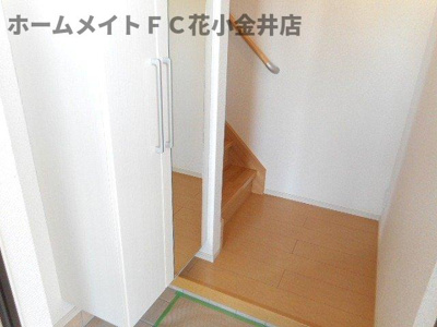 【玄関】 | カーサ・プリマベーラ | ゆったりとした玄関です