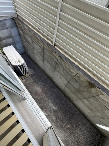 キャンパス須磨離宮のバルコニー
