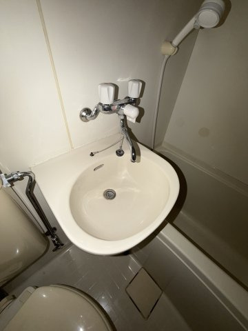 キャンパス須磨離宮の洗面所