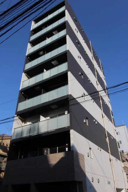 アンベリール西川口弐番館の外観