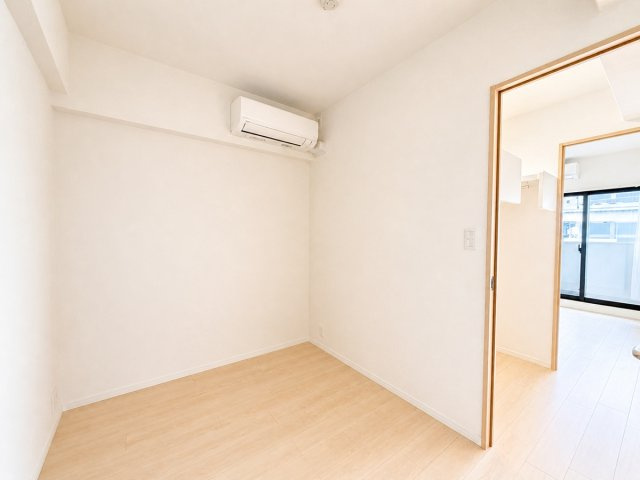 【洋室】 | クレストフォルム田町ベイフロントスクエア