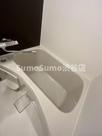 ウェルスクエア目黒の浴室|コンパクトで使いやすいお風呂です