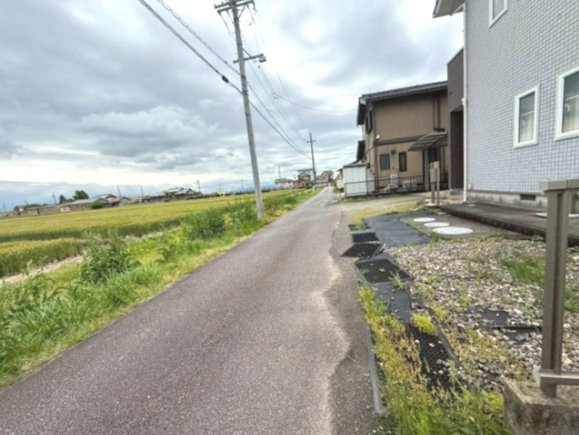高棚町石亀貸店舗・事務所の周辺