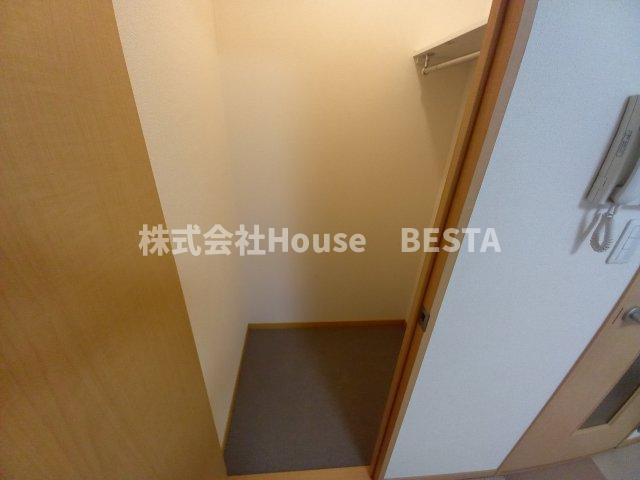レオパレス兵庫駅南通りの収納