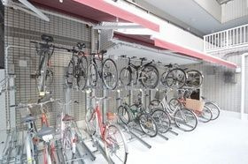ソサエティ森下の駐車場|駐輪場