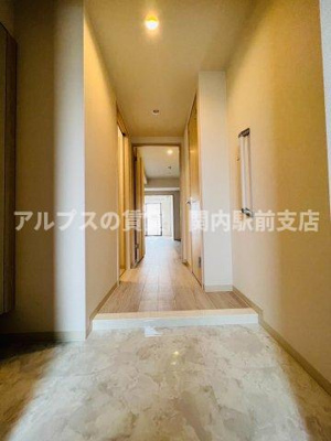 【玄関】 | ラフィシア関内