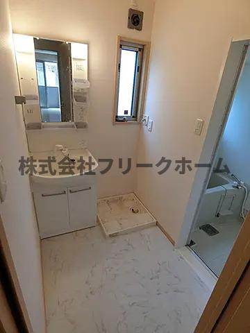 武蔵野市境５丁目のアパートの洗面所