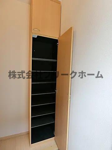 武蔵野市境５丁目のアパートの収納