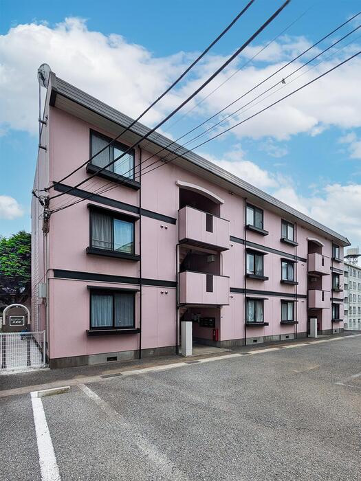 ピュアコート参番館の外観