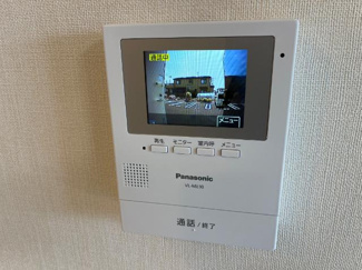 【内装】 | メルヴェーユ天童B | カメラ付インターホン