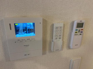 【内装】 | 仮称）天童市東久野本２丁目新築アパート | カメラ付インターホン（イメージ）
